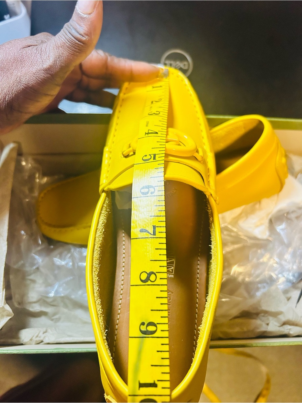 Gucci New Luxury Yellow Loafers. Excellent for Summer - Picture 9 of 11